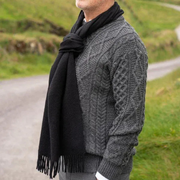 Halstørklæder i 100% irsk cashmere - Sort Uldplaiden.dk