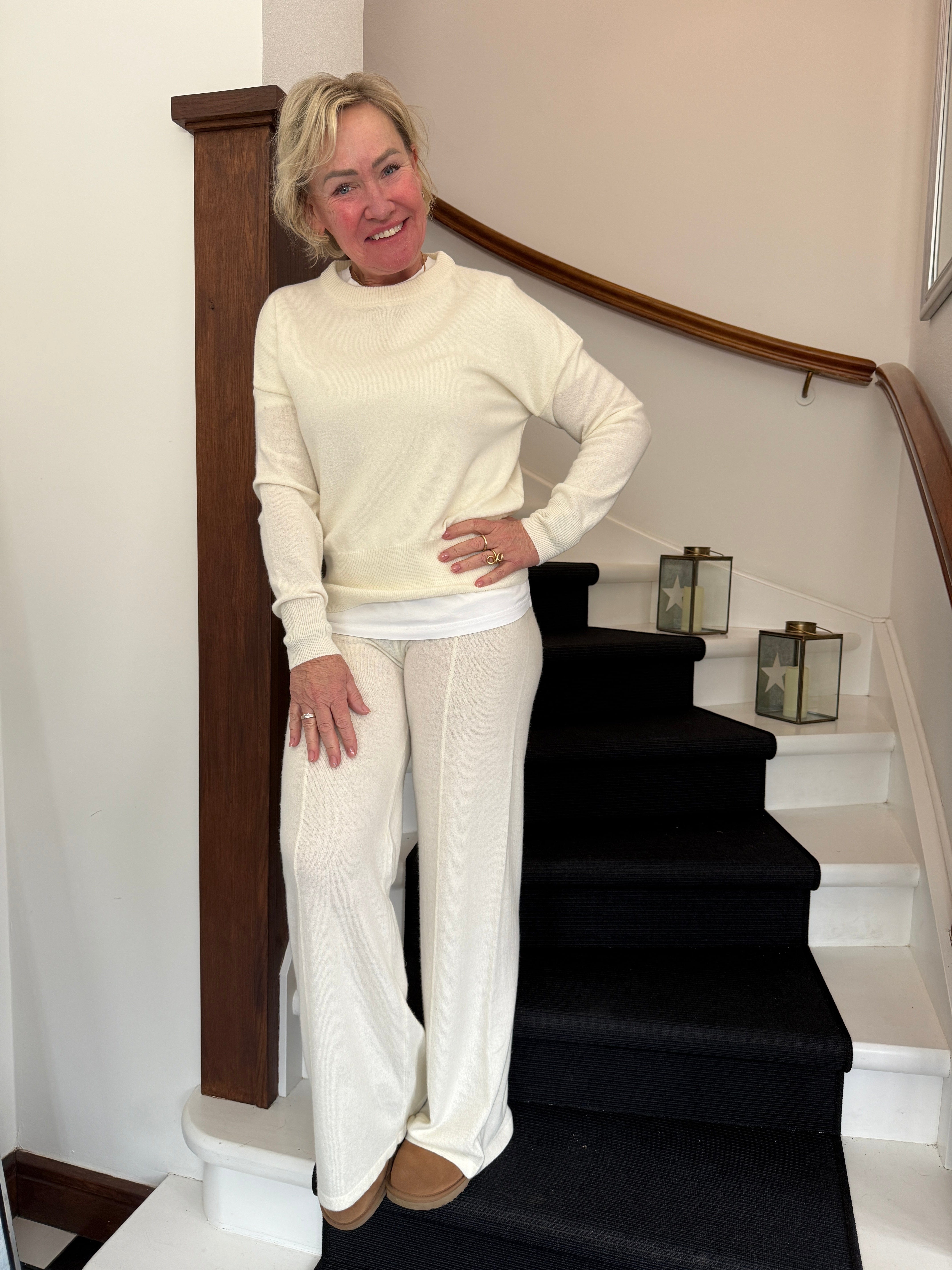 Strik sæt Off. white i 30% cashmere Uldplaiden.dk