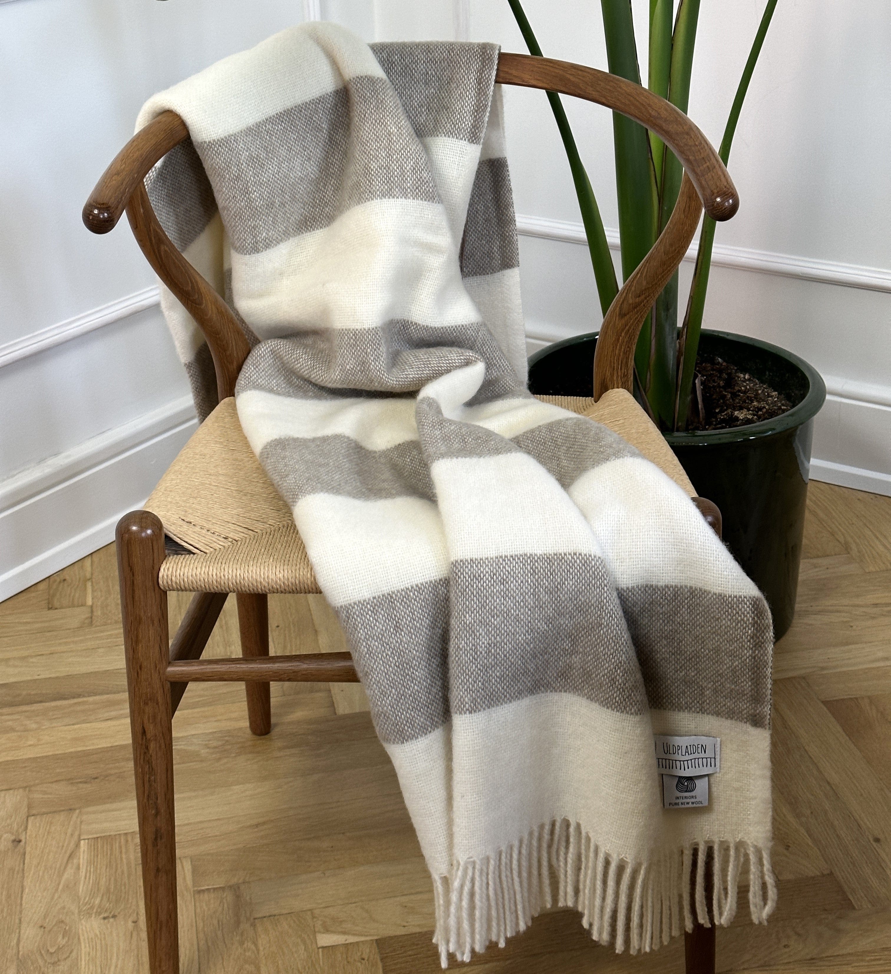 Uldplaid i 100% Ren ny Uld - Taupe Uldplaid Uldplaiden.dk