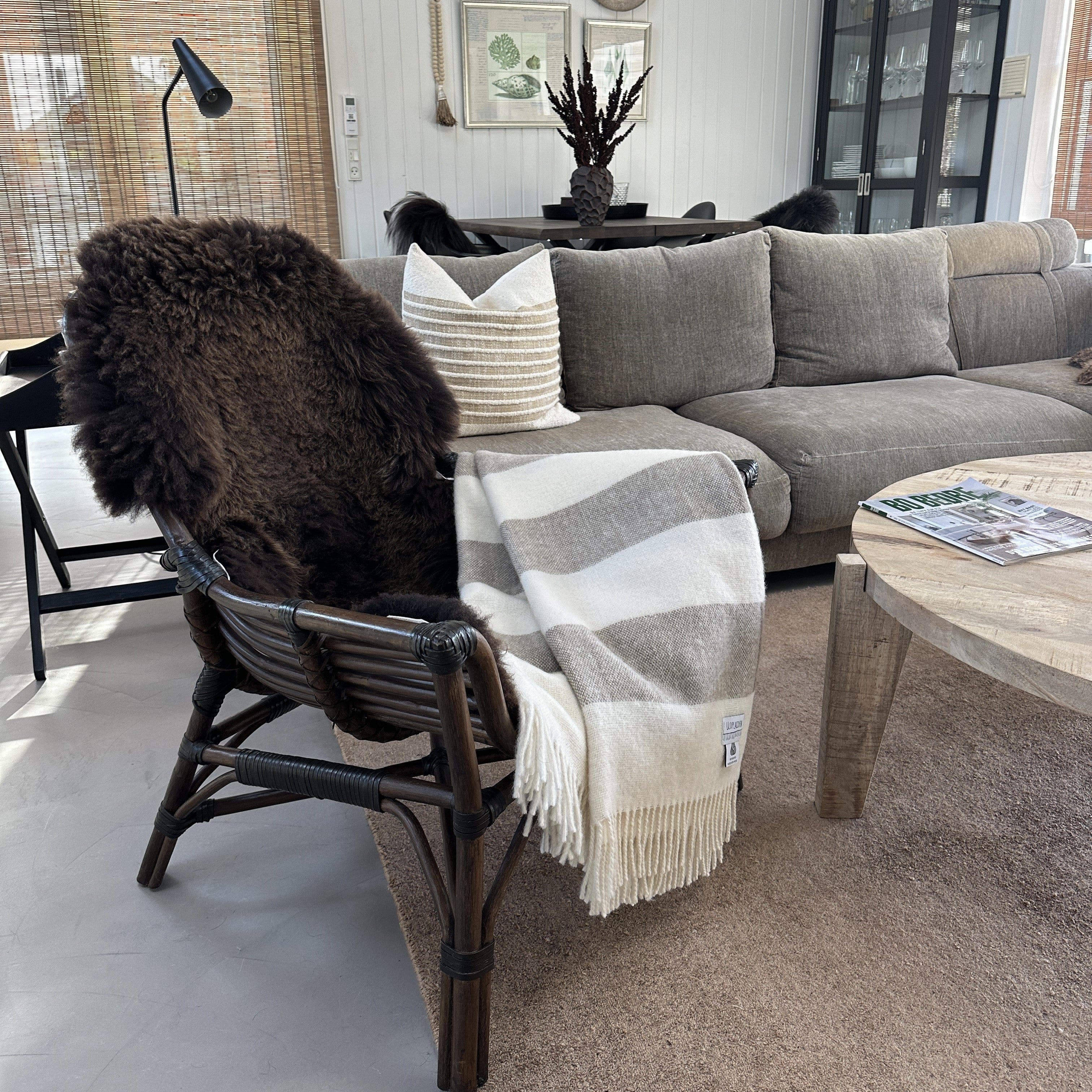 Uldplaid i 100% Ren ny Uld - Taupe Uldplaid Uldplaiden.dk