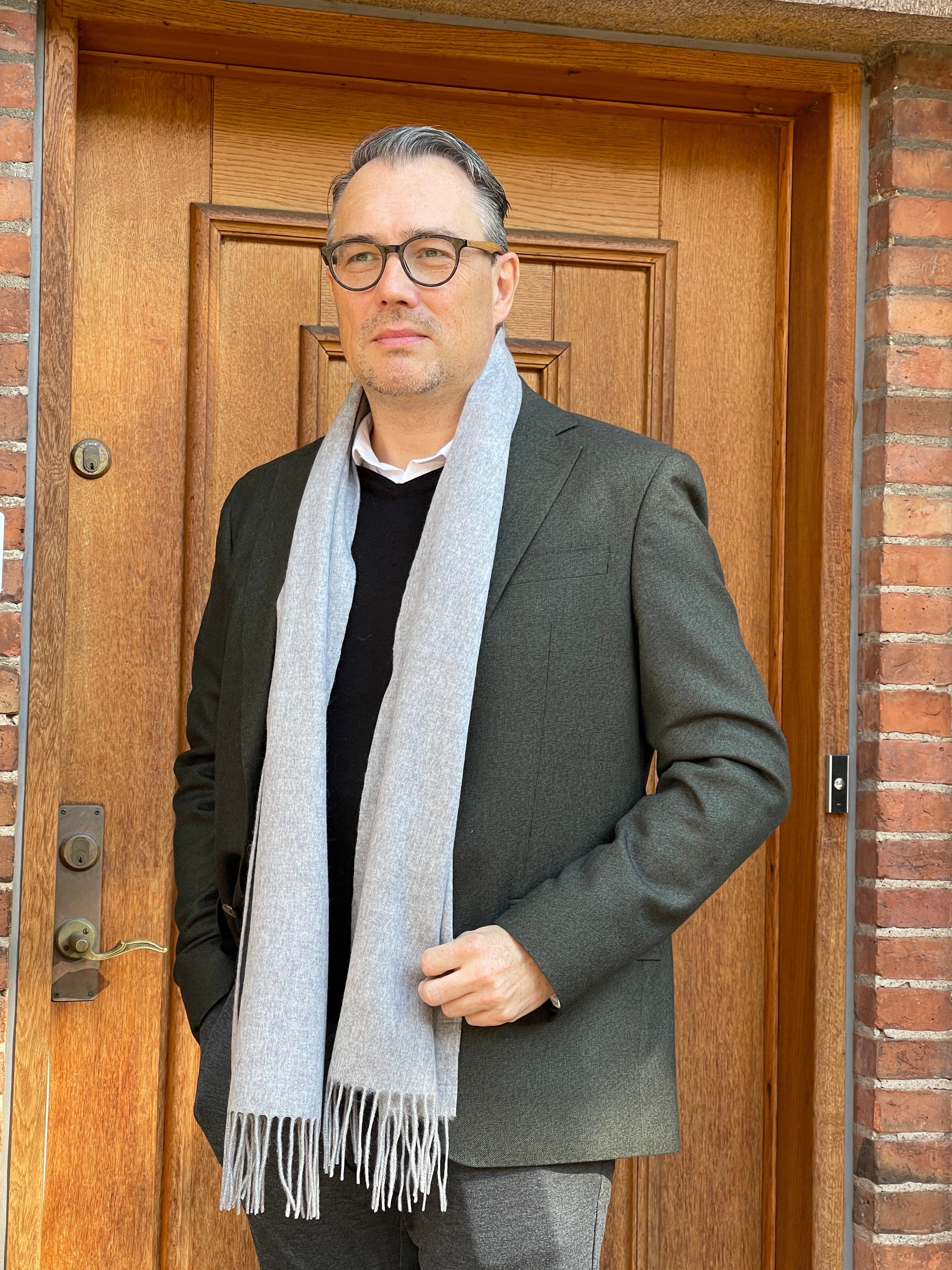 Halstørklæde i 100% Merinould - Grå (30 x 180 cm) Tørklæder og sjaler Uldplaiden