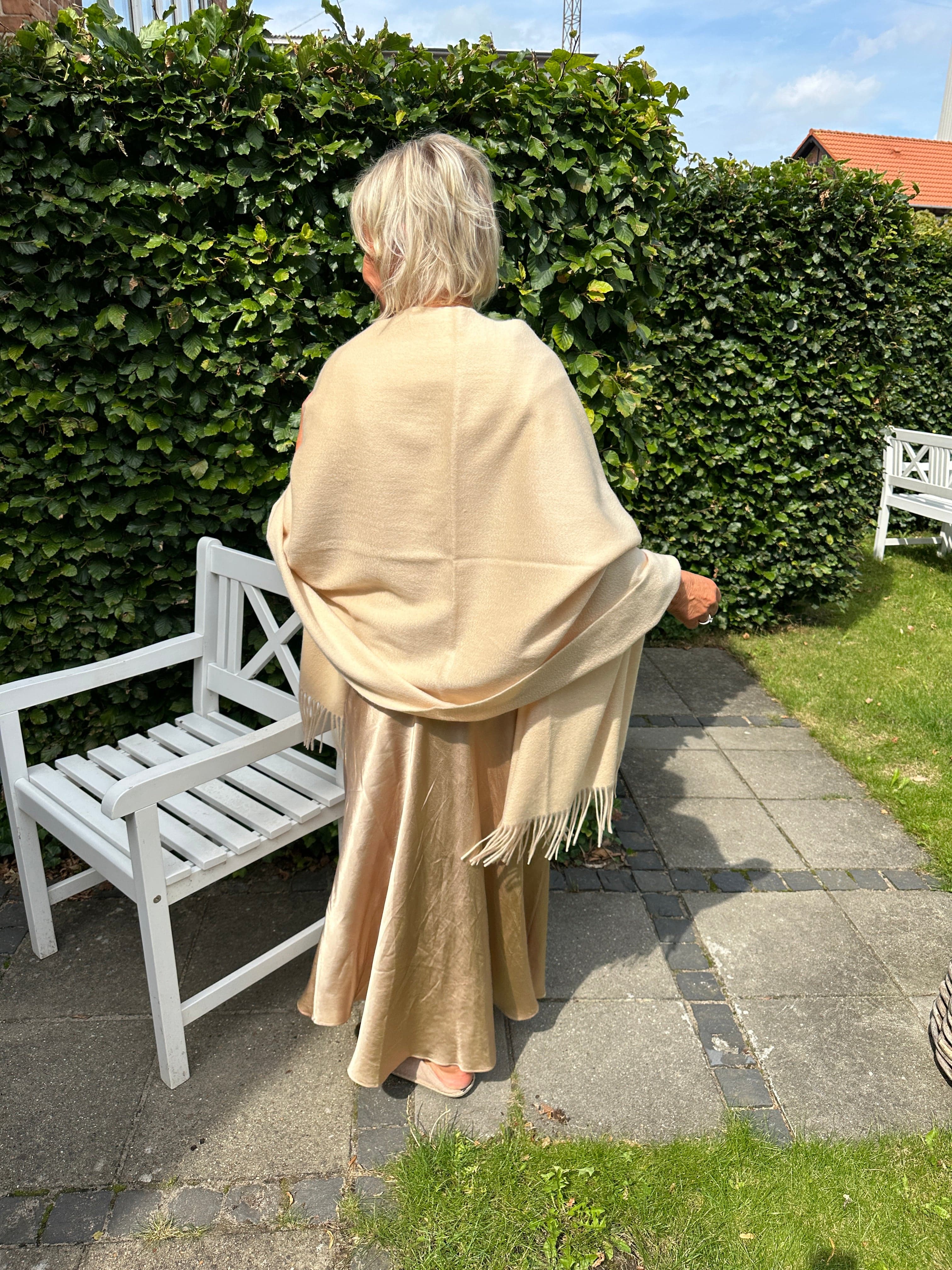 Sjal i 100% Cashmere - Creme (70x200 cm) Tørklæder og sjaler Uldplaiden