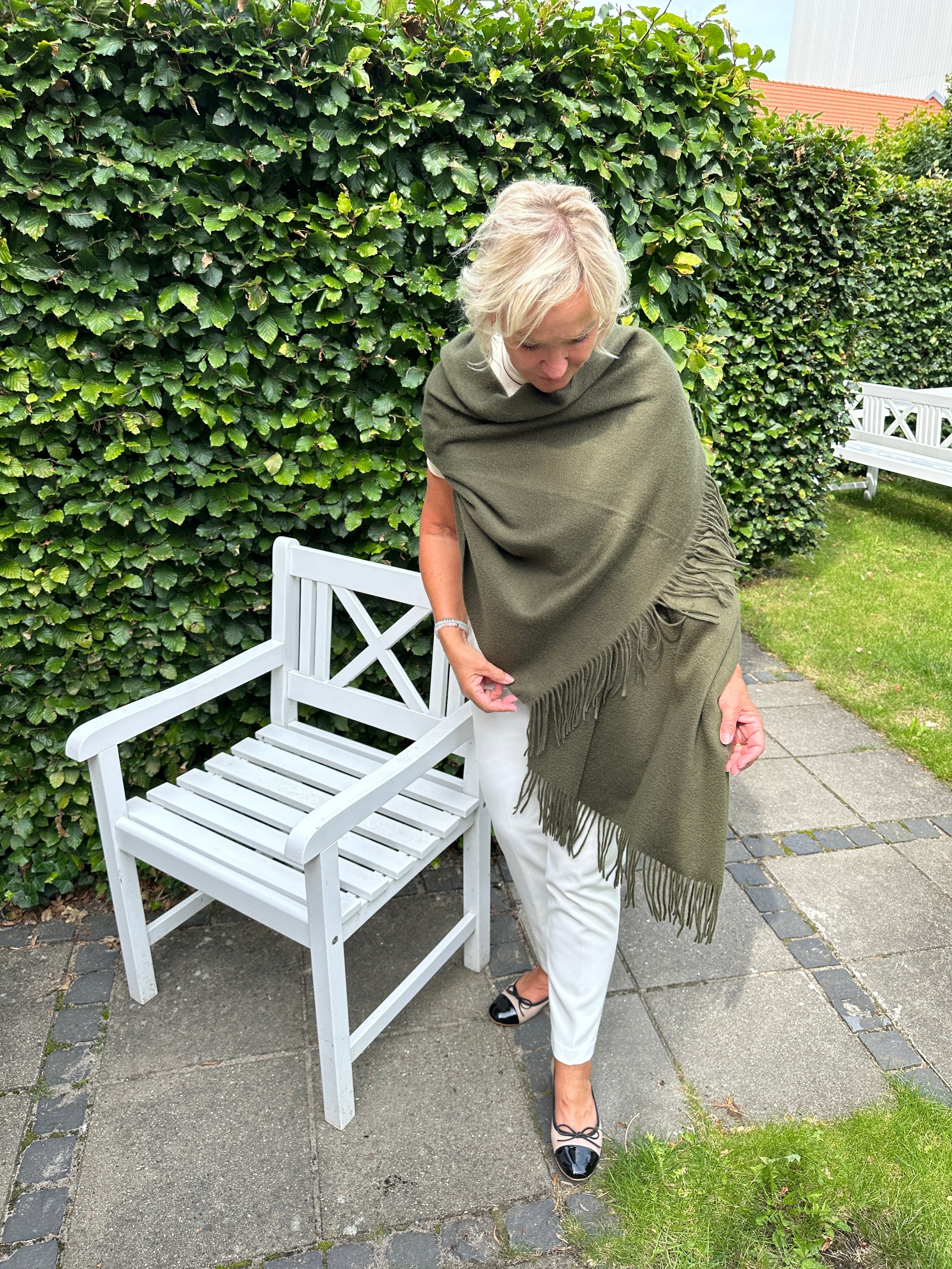 Sjal i 100% Cashmere - Khakigrøn (70x200 cm) Tørklæder og sjaler Uldplaiden