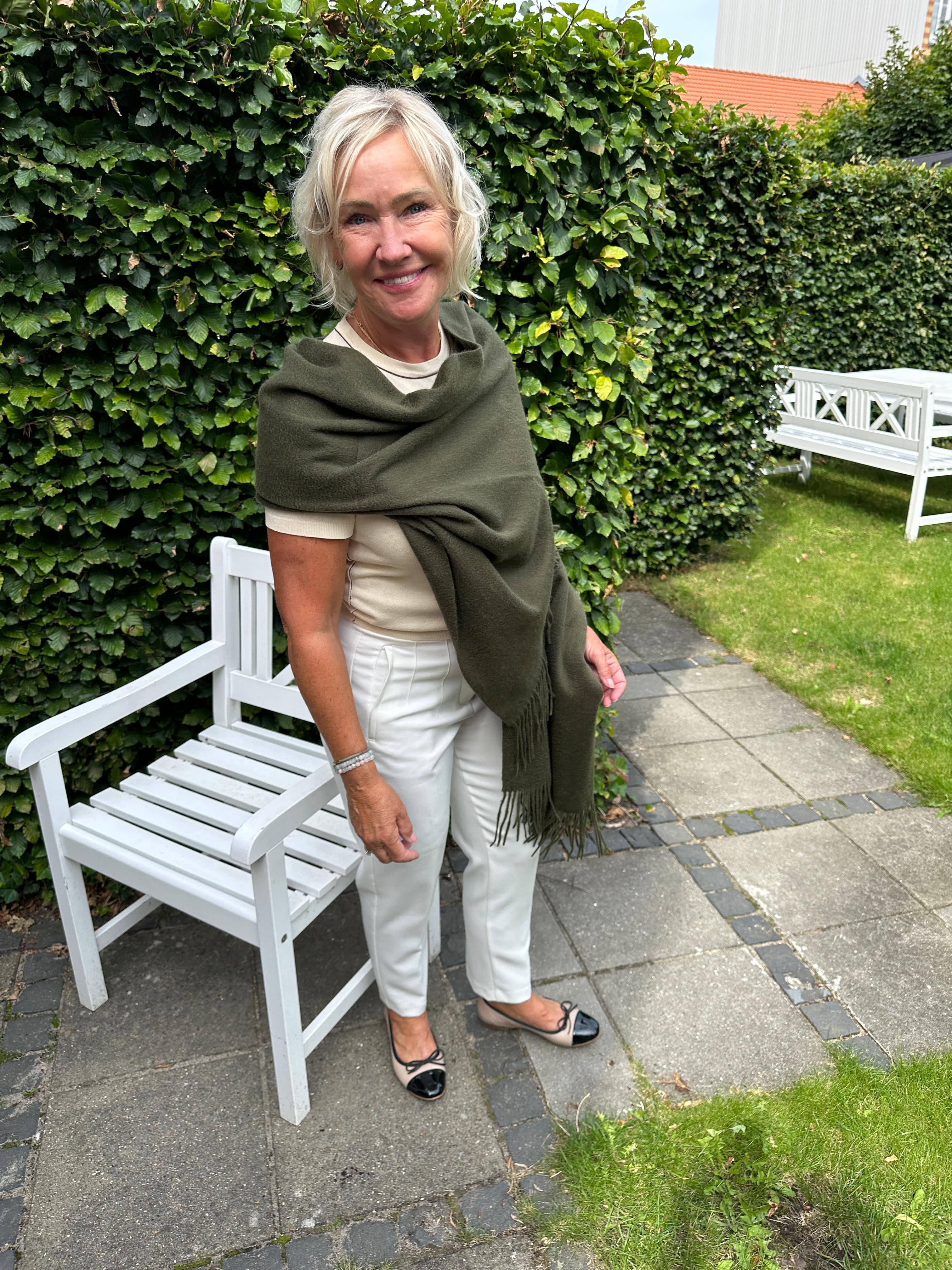 Sjal i 100% Cashmere - Khakigrøn (70x200 cm) Tørklæder og sjaler Uldplaiden