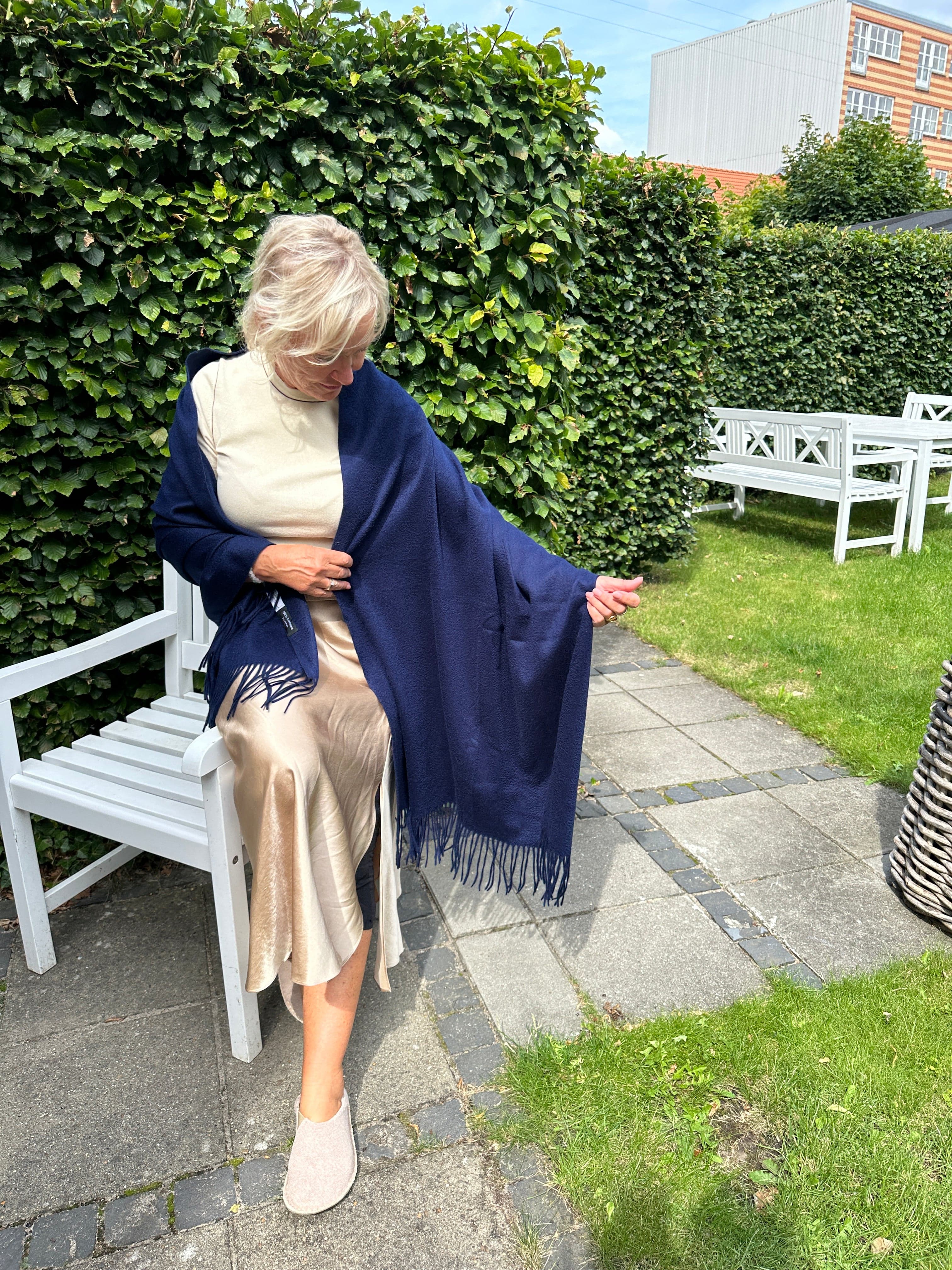 Sjal i 100% Cashmere - Navyblå (70x200 cm) Tørklæder og sjaler Uldplaiden