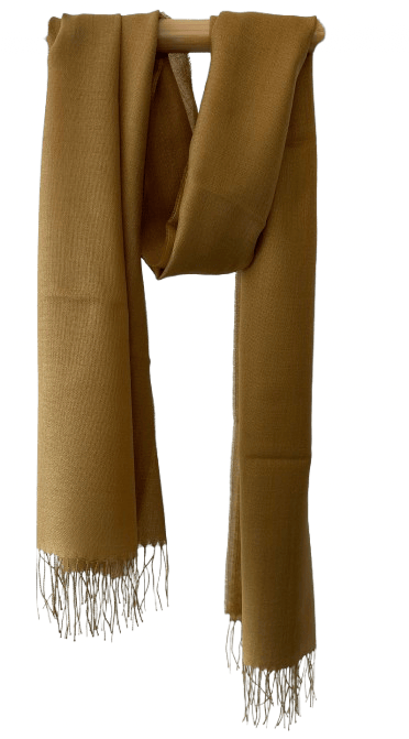 Sjal i 70% baby alpaca uld og 30% silke - Sennepsgul Tørklæder og sjaler Uldplaiden