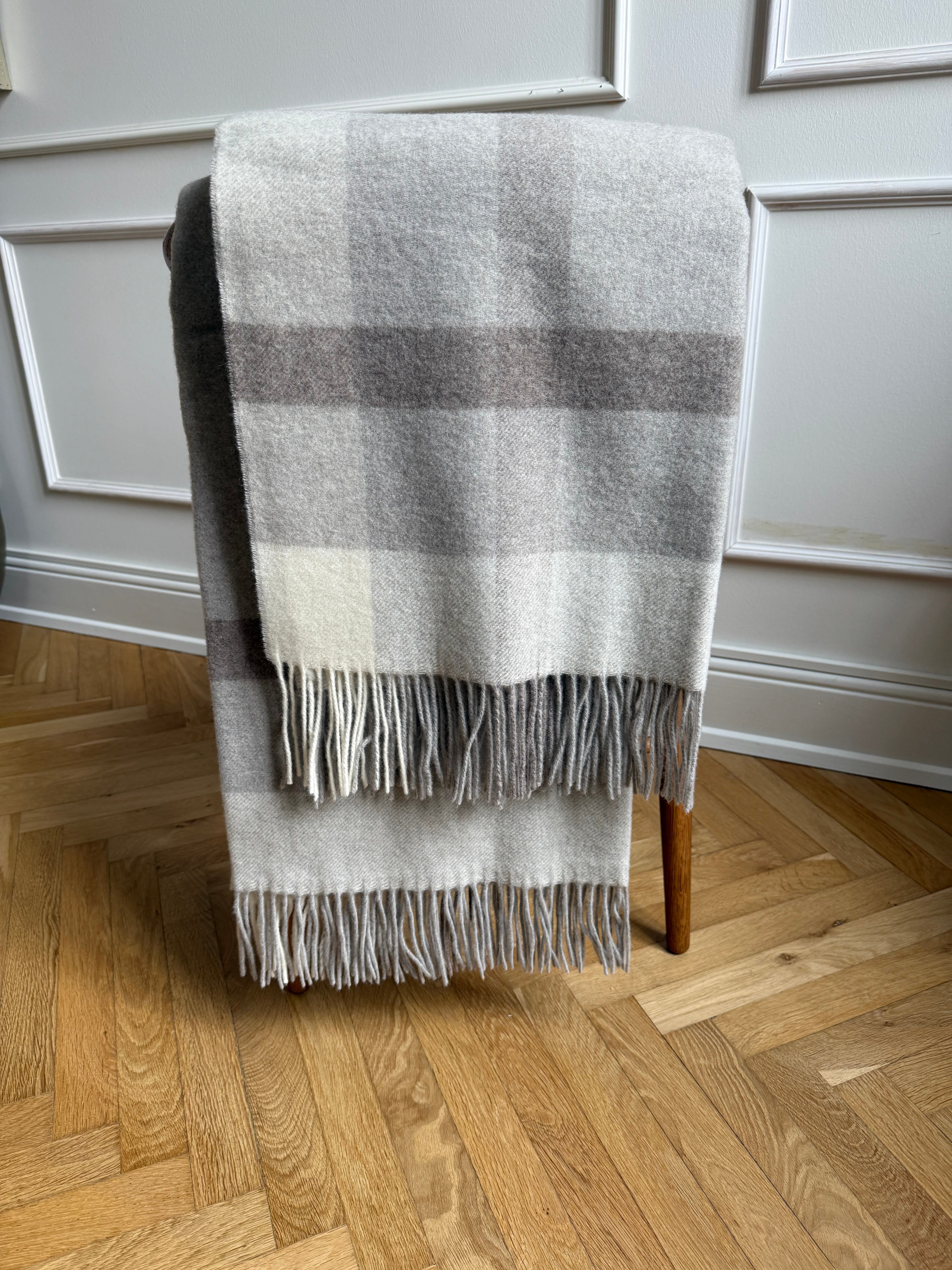 Uldplaid i 10% Cashmere - Flerfarvet Beige Uldplaid Uldplaiden