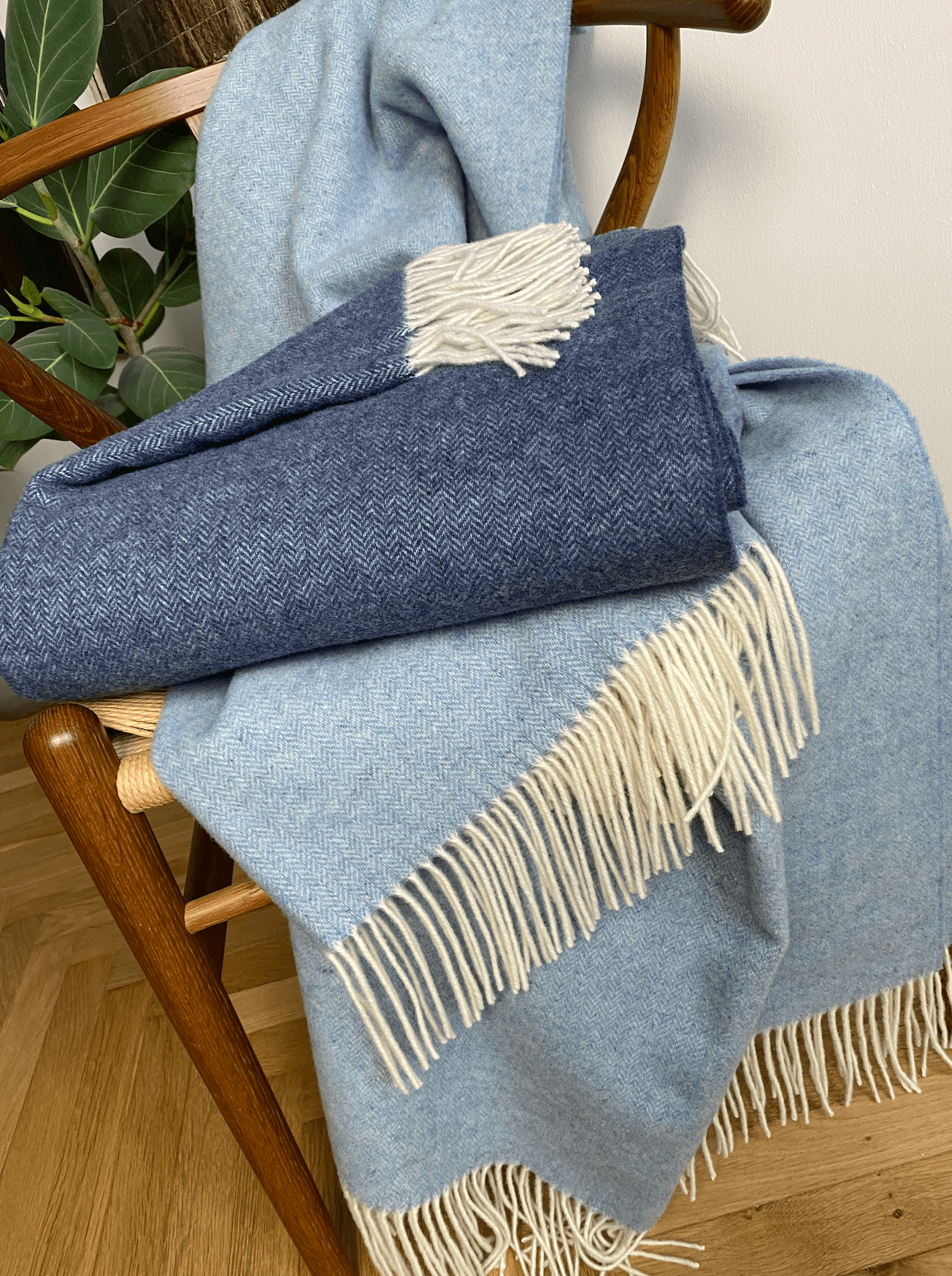 Uldplaid i 10% Cashmere - Lyseblå (140x200 cm) Uldplaid Uldplaiden