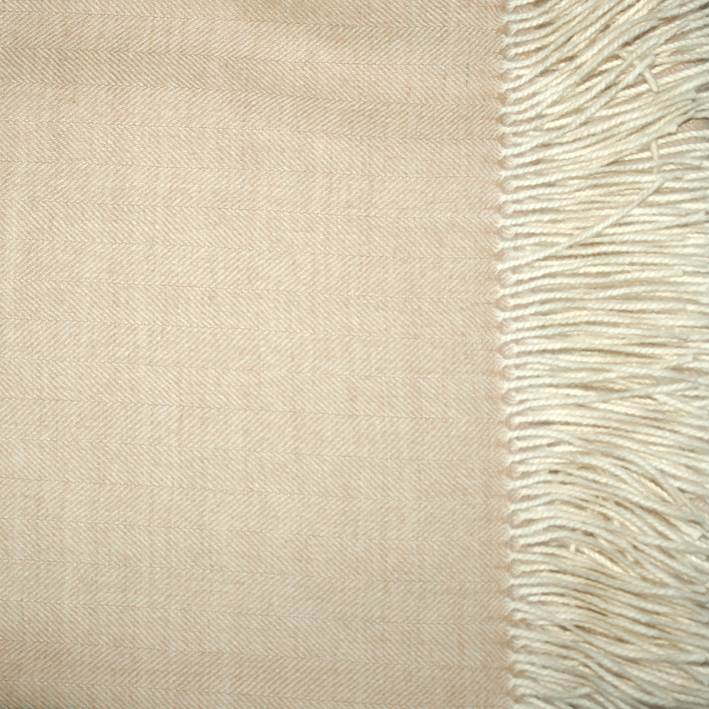 Uldplaid i 100% baby alpaca uld - beige eco m. sildebensmønster Uldplaid Uldplaiden
