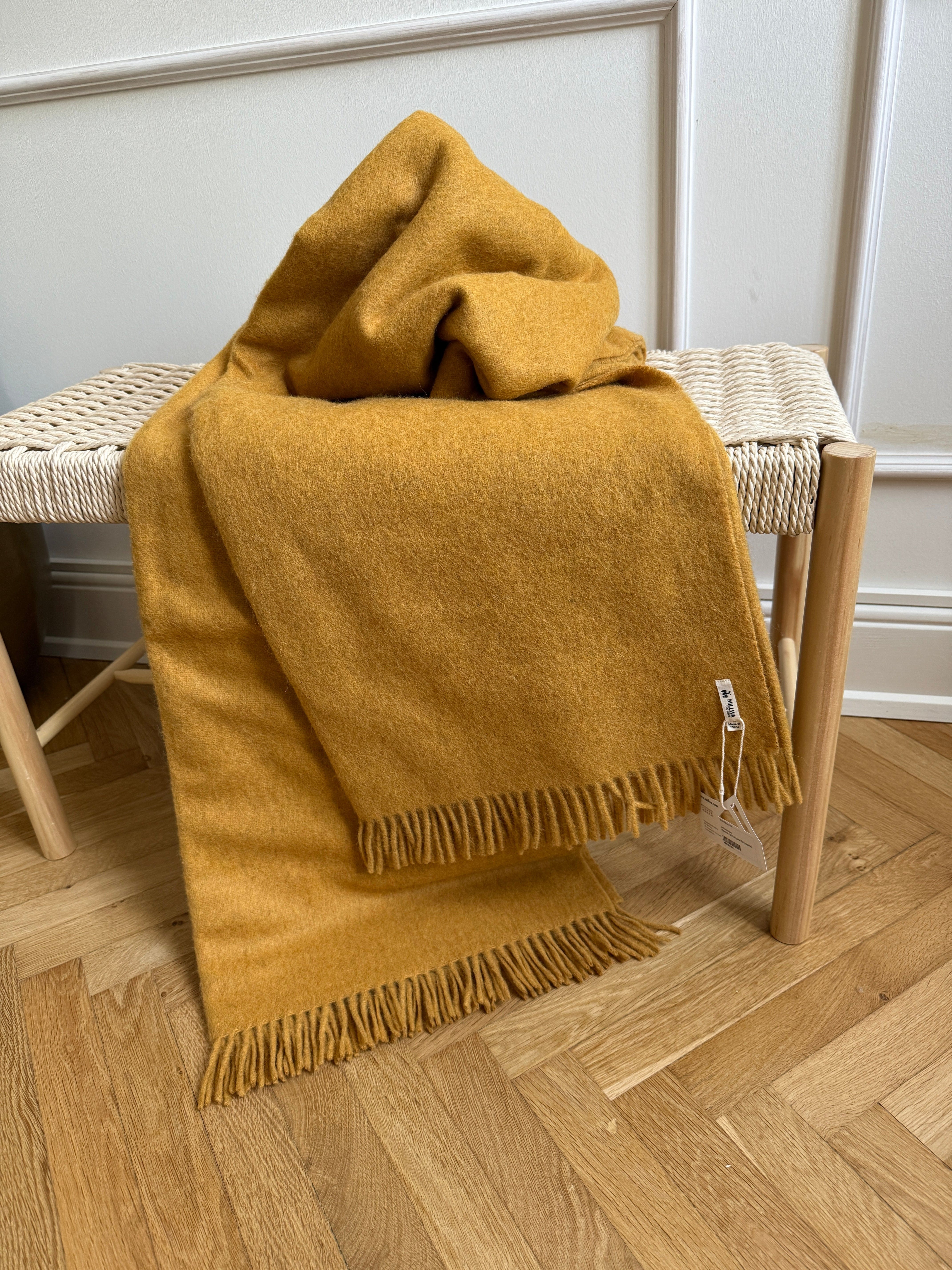 Uldplaid i recycled alpaca uld - Mustard (160x200 cm) Uldplaid Uldplaiden