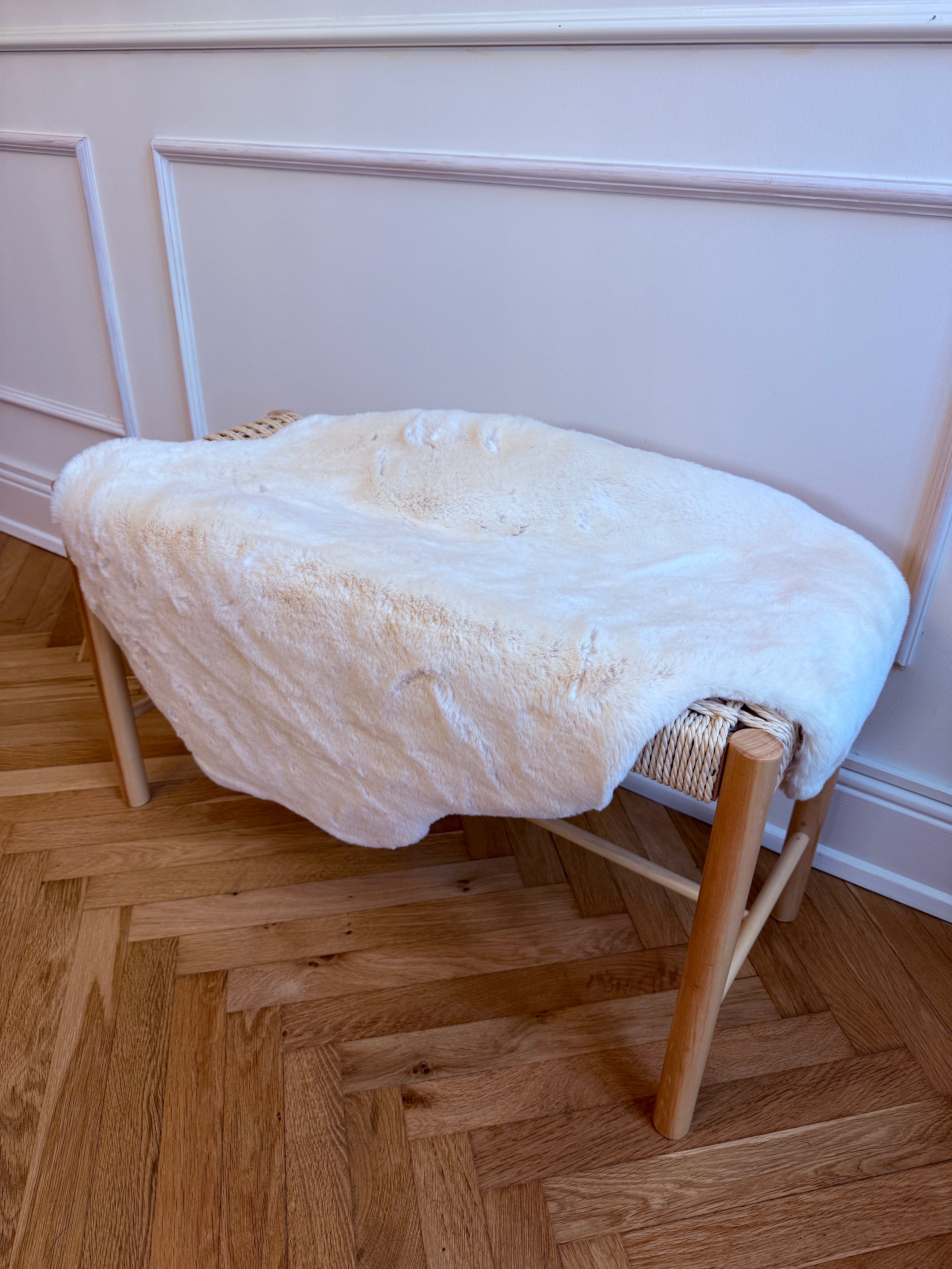 Imiteret lammeskind - Offwhite Lammeskind OtherStuff