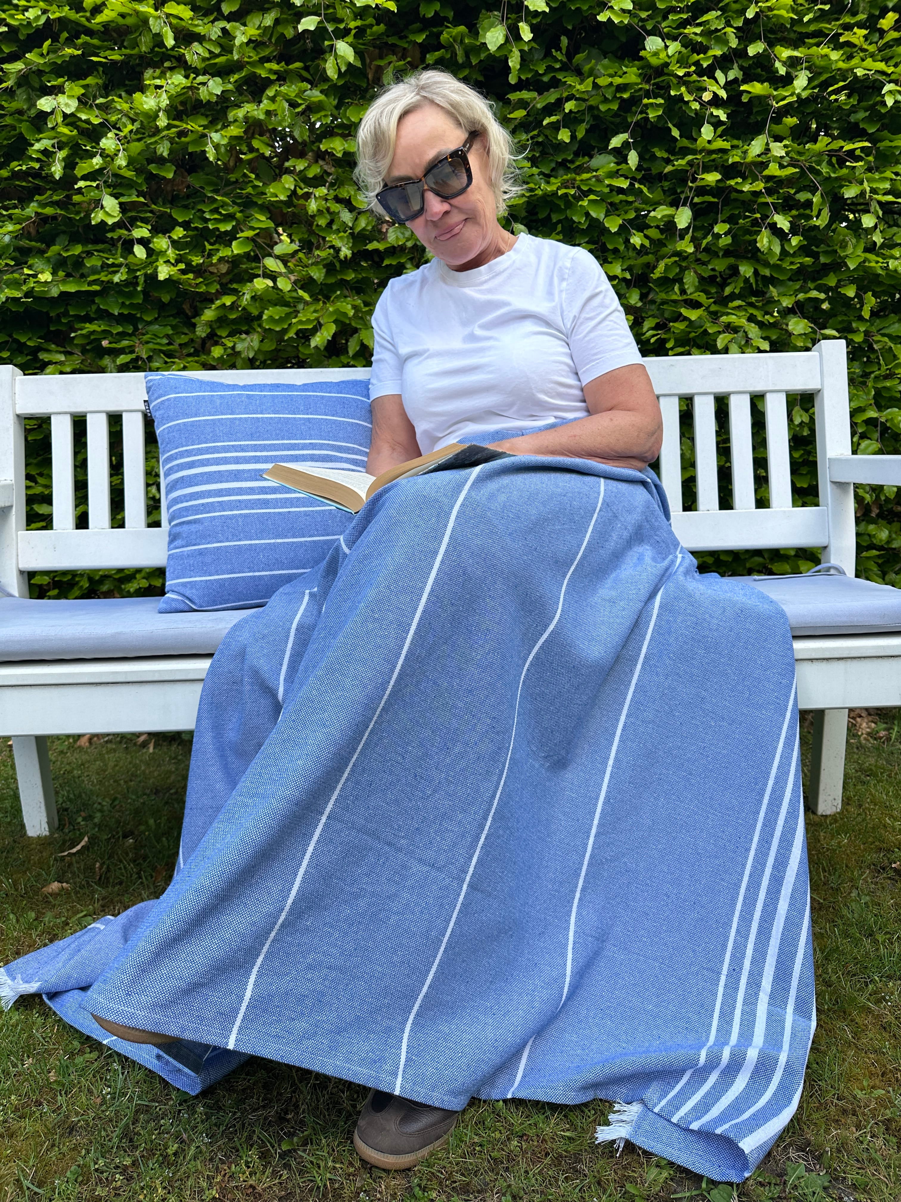 Sommerplaid i bomuld - Blå Tiseco