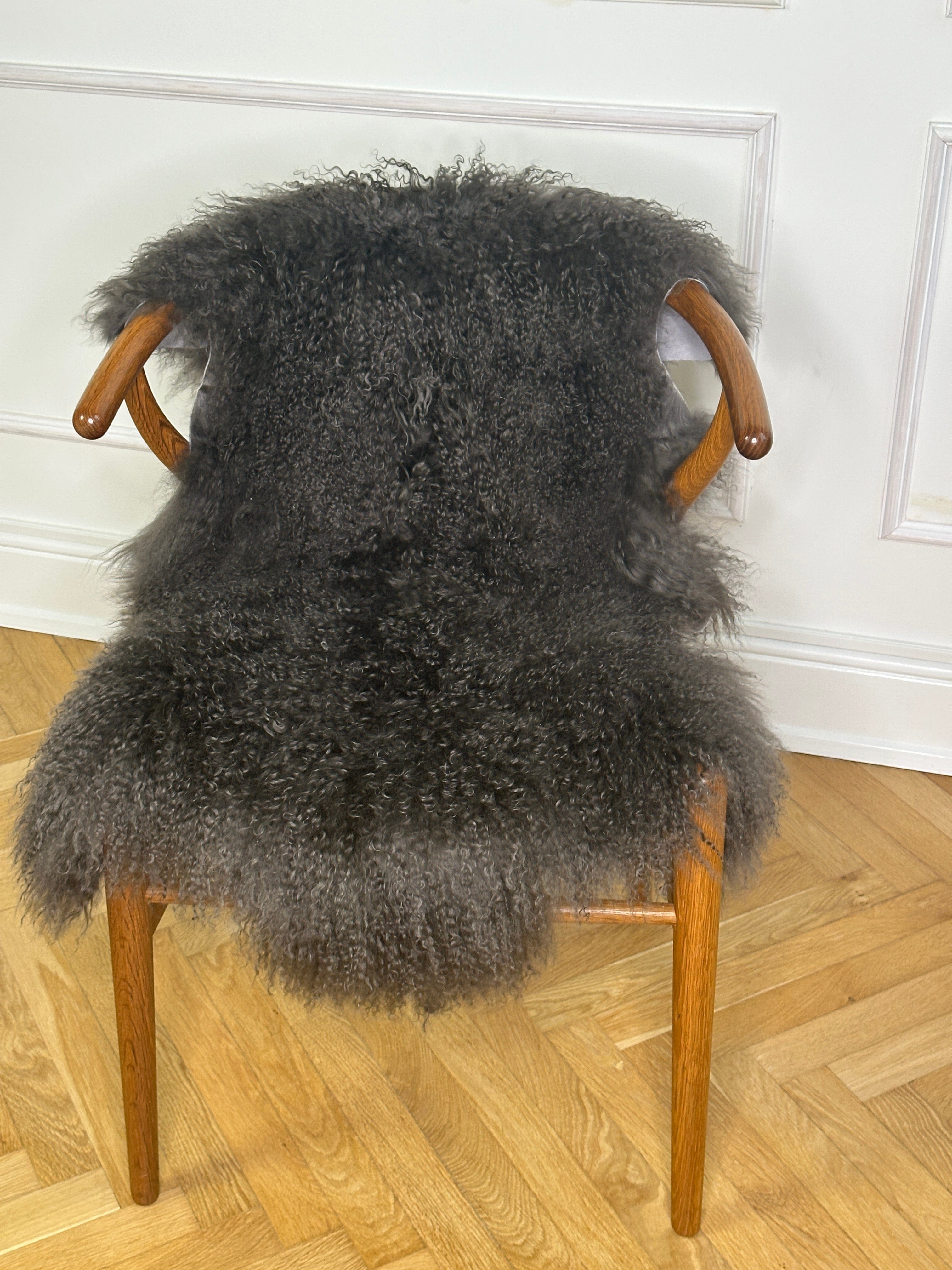 Langhåret lammeskind - Grå Uldplaiden.dk