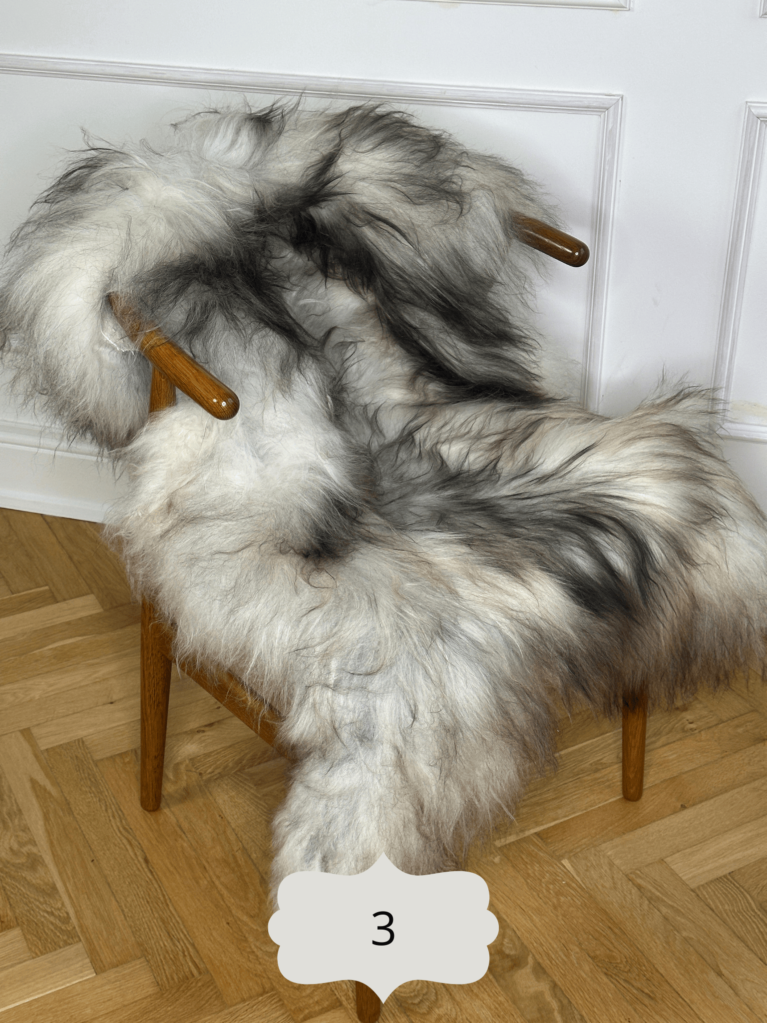 Langhåret lammeskind - Naturlig grå Uldplaiden.dk