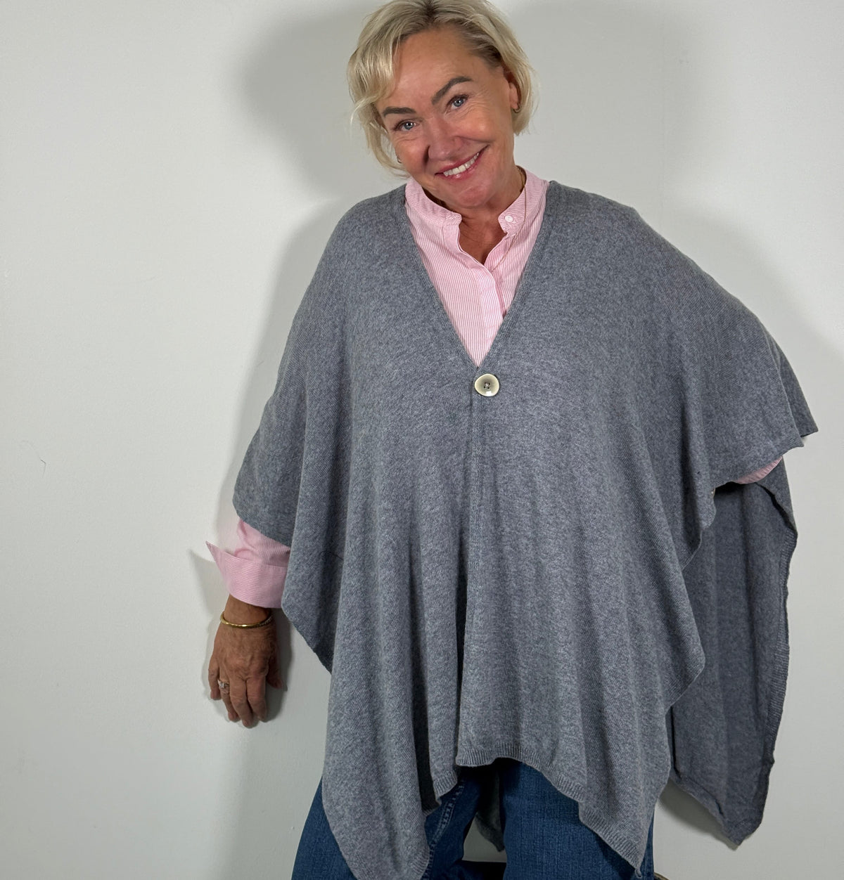 Poncho i 5% cashmere - Grå meleret-One size Uldplaiden.dk