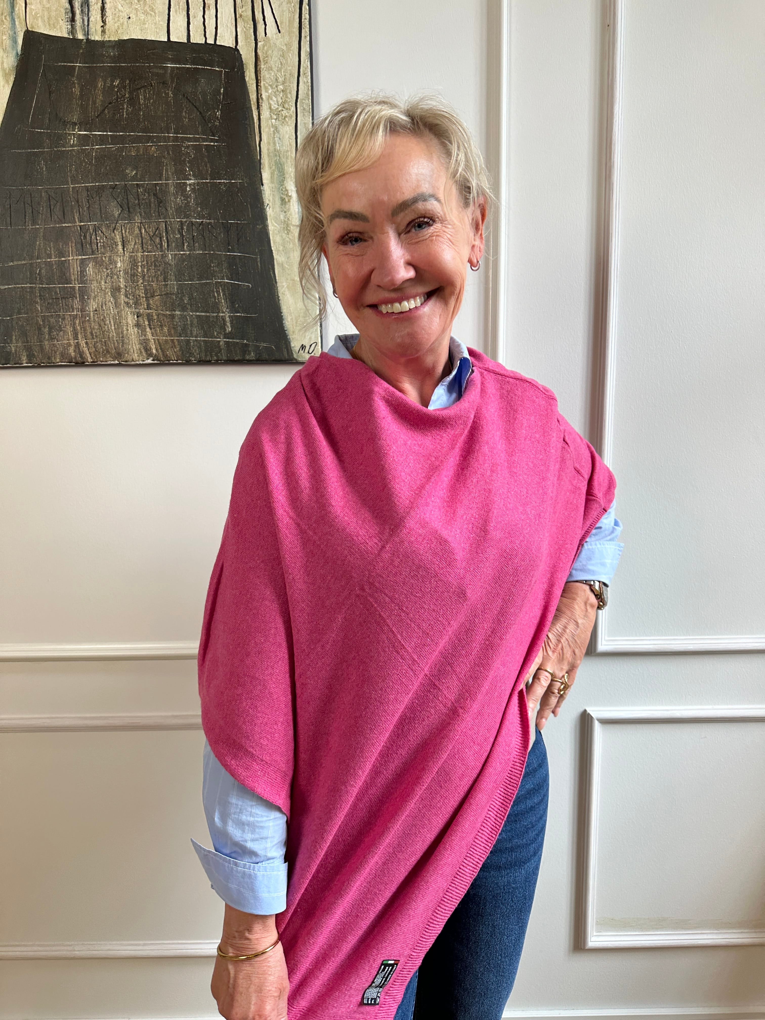 Poncho i 5% cashmere - Pink Uldplaiden.dk