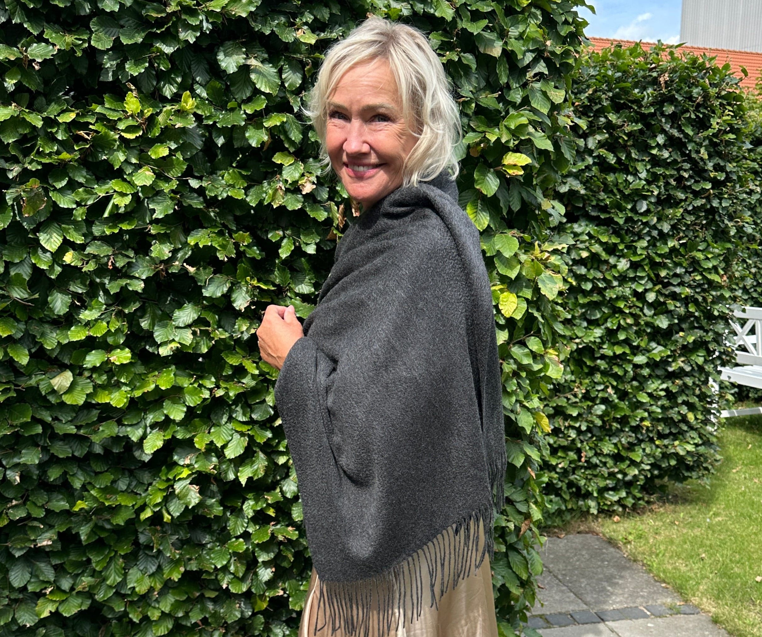 Sjal i 100% Cashmere - Mørkegrå (70x200 cm) Tørklæder og sjaler Uldplaiden