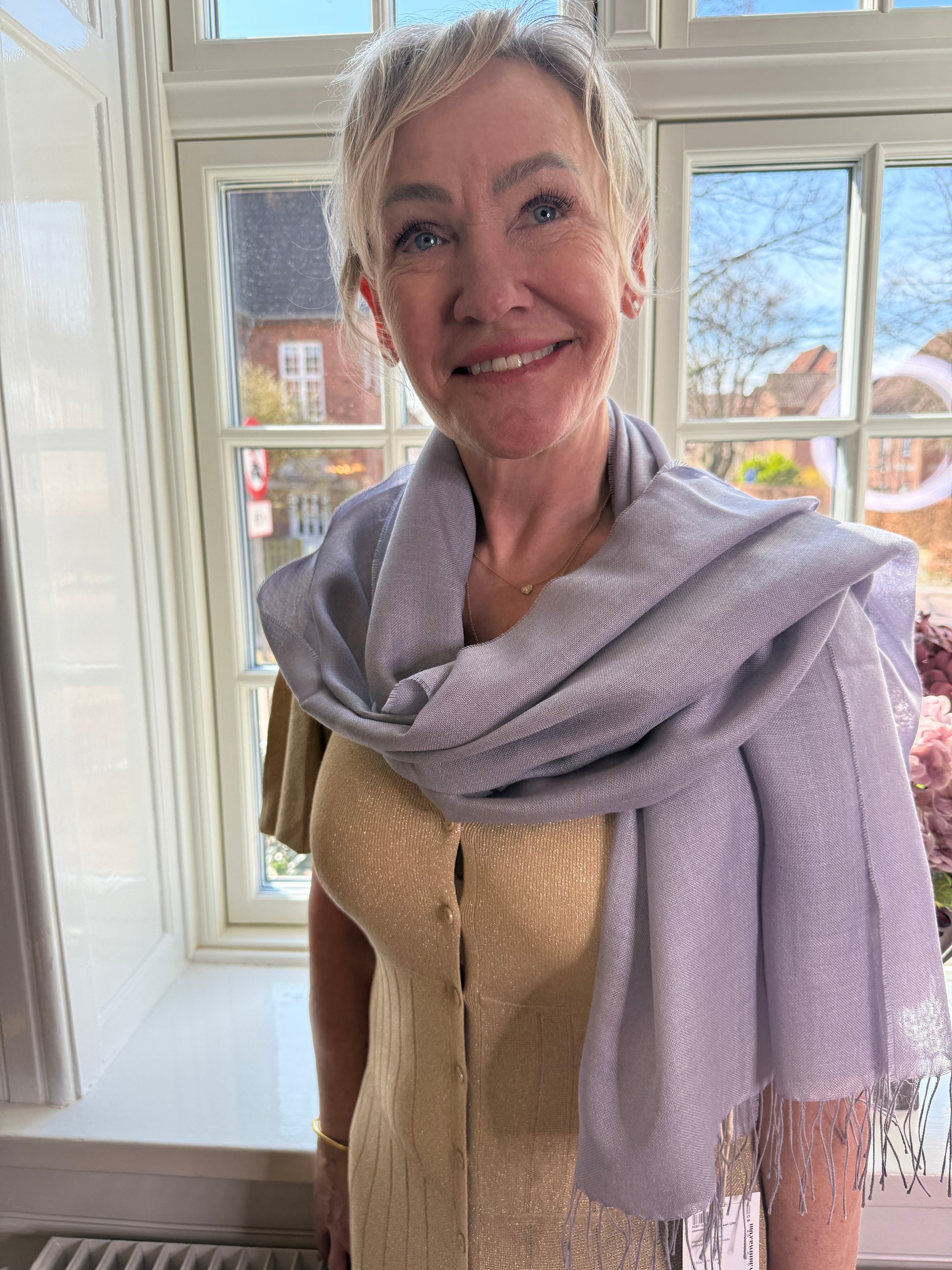 Sjal i 70% baby alpaca uld og 30% silke - lilla Tørklæder og sjaler Uldplaiden