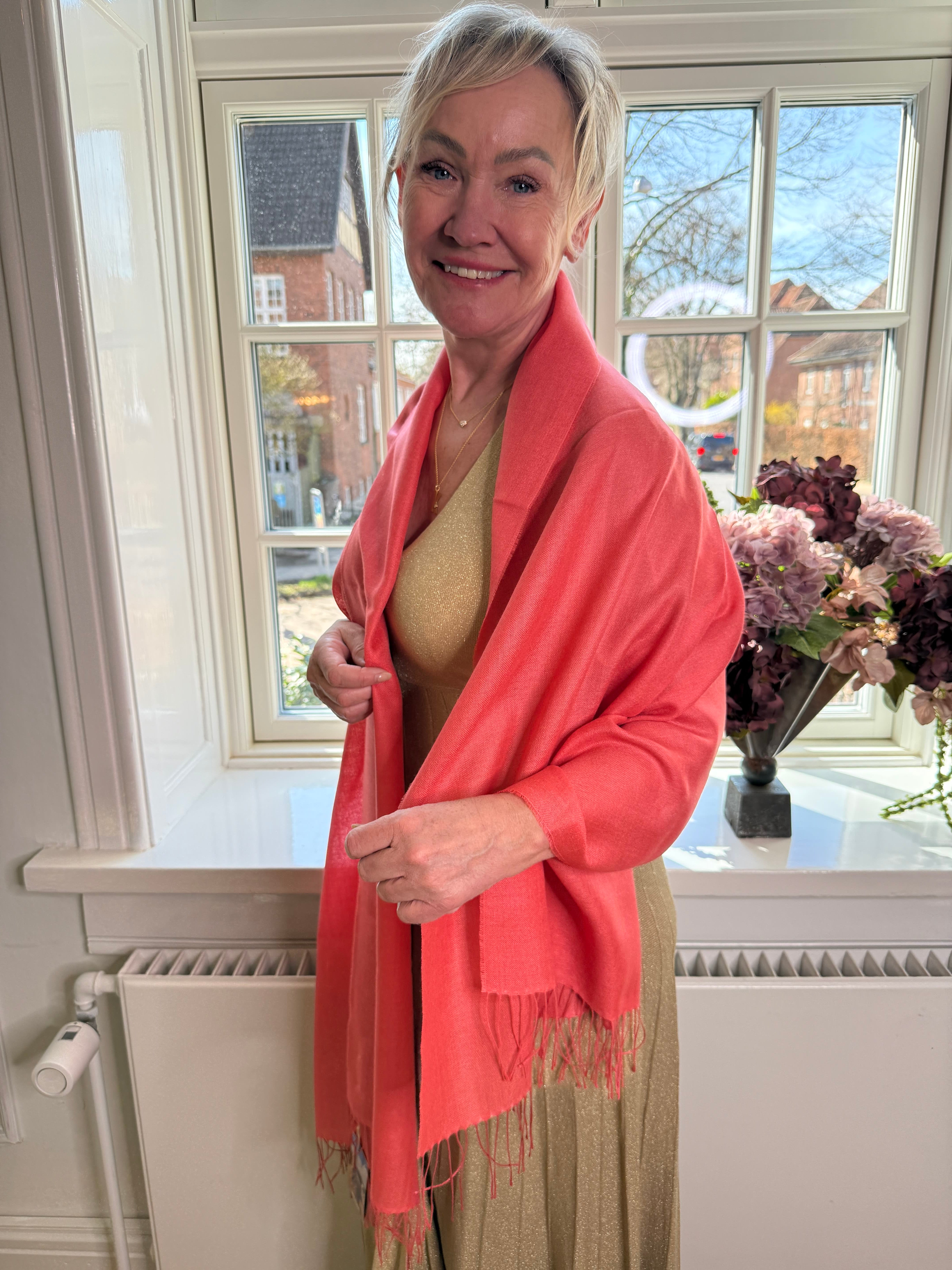 Sjal i 70% baby alpaca uld og 30% silke - Rosa Tørklæder og sjaler Uldplaiden