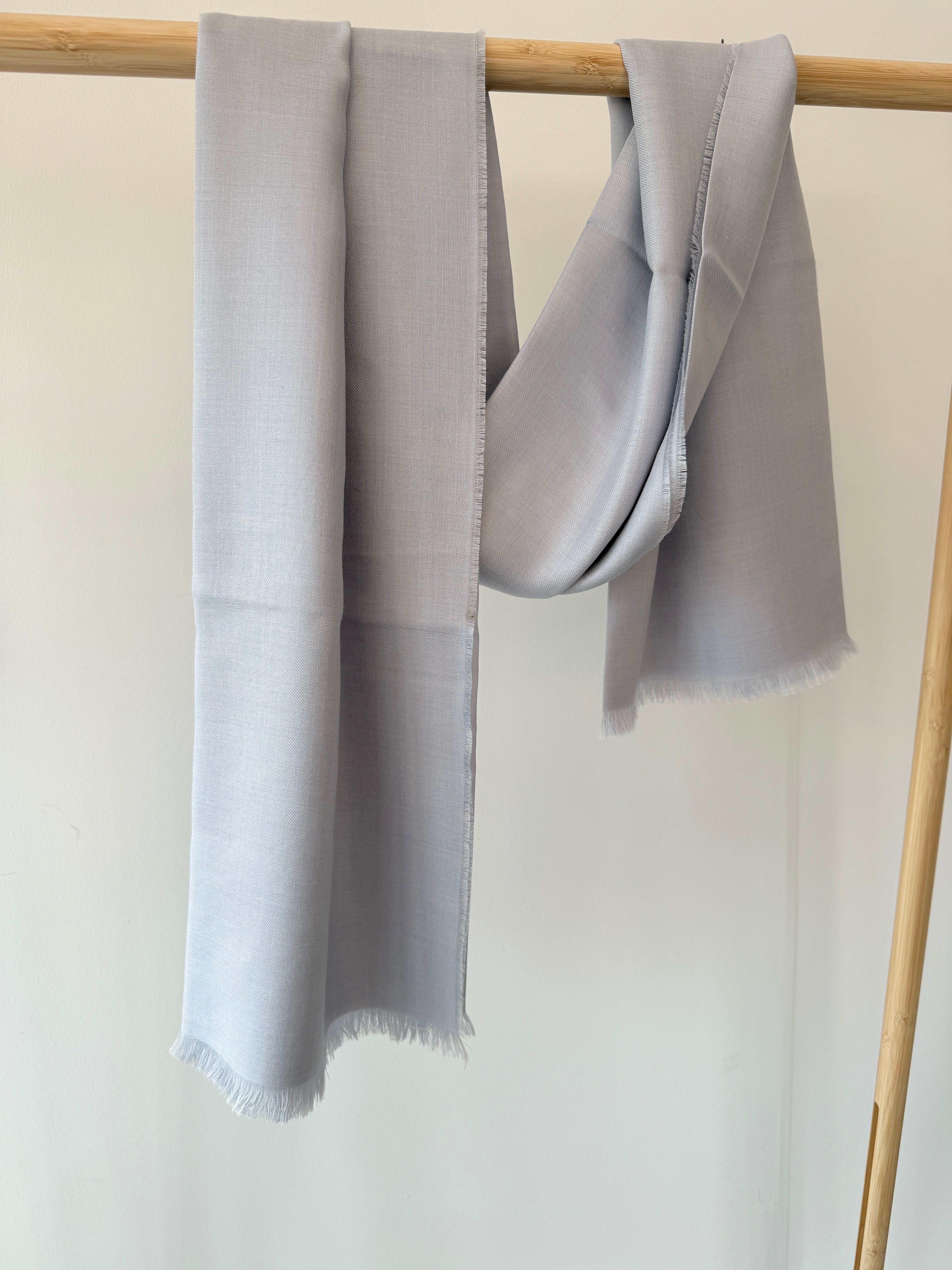 Sjal i baby alpaca uld og silke - Grå Tørklæder og sjaler Uldplaiden